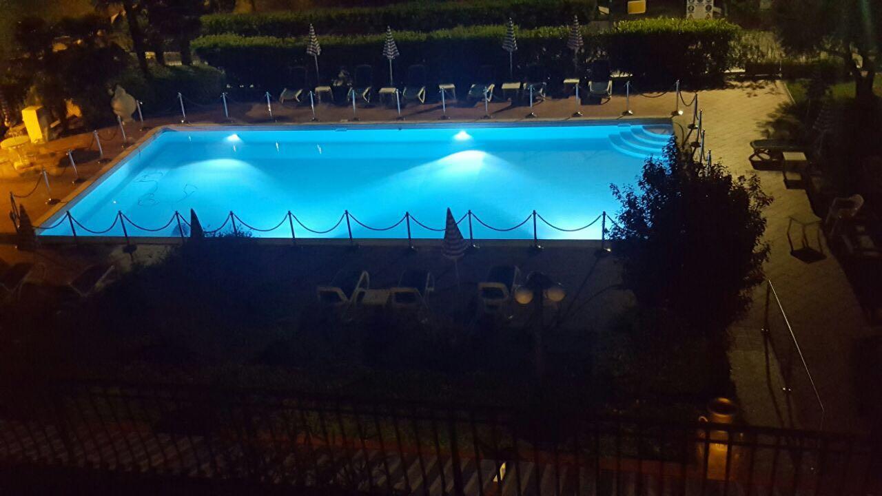 Hotel Oceano Peschiera del Garda Extérieur photo