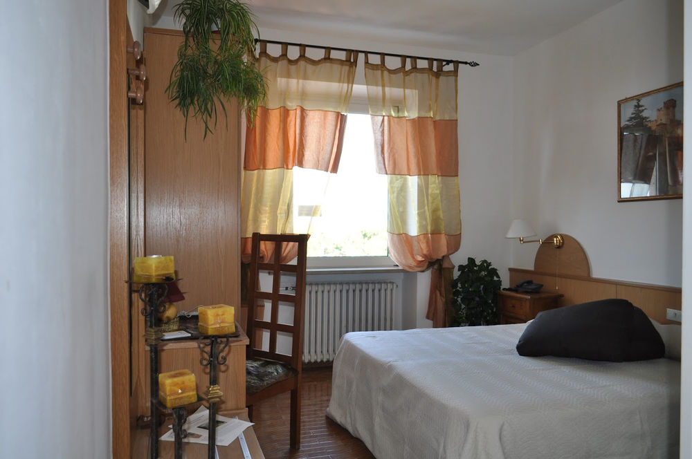 Hotel Oceano Peschiera del Garda Extérieur photo