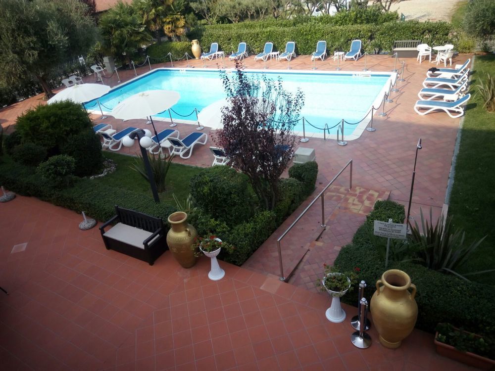 Hotel Oceano Peschiera del Garda Extérieur photo