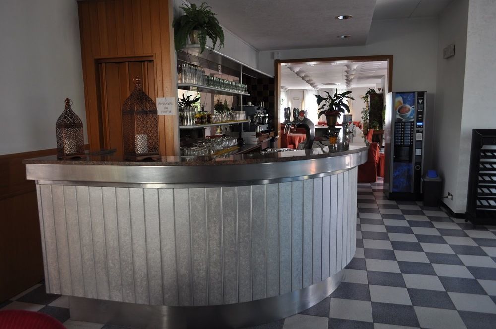 Hotel Oceano Peschiera del Garda Extérieur photo